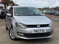 Usado VW Polo Edition 60 HP (44 kW) 2013 Prateado Citadino