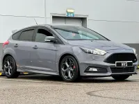Used Ford Focus ST 185 HP (136 kW) 2016 Grey Hatchback