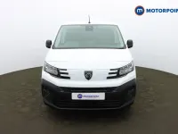 Ny Peugeot Partner 2025 Vit Minibuss