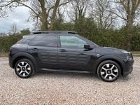 Used Citroën C4 Cactus Flair 100 HP (73 kW) 2015 Black Hatchback