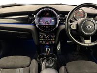Used Mini Cooper Hatch 134 HP (98 kW) 2022 Black Hatchback