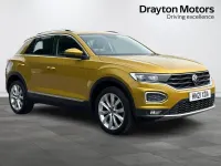 Used VW T-Roc SEL 150 HP (110 kW) 2021 Yellow SUV