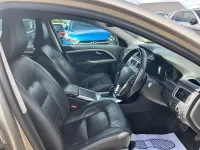 Used Volvo V70 SE 150 HP (110 kW) 2016 Gold Estate