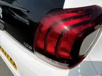 Used Peugeot 108 Allure 72 HP (52 kW) 2019 White Hatchback
