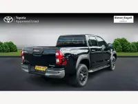 Neu Toyota HiLux 201 PS (147 kW) 2025 Schwarz Pickup