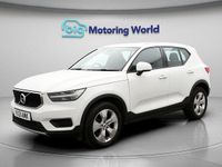 Used Volvo XC40 Momentum 197 HP (144 kW) 2021 White SUV