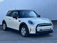 Used Mini Cooper Classic 134 HP (98 kW) 2022 White Hatchback
