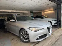 Used Alfa Romeo Giulia 150 HP (110 kW) 2018 Silver Sedan