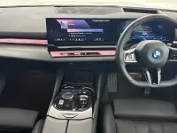 Used BMW 530e M Sport 295 HP (216 kW) 2025 White Estate