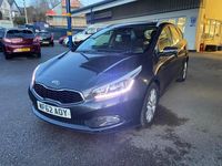 Używany Kia Ceed 2012 Srebrny Hatchback
