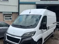 Used Peugeot Boxer 140 HP (102 kW) 2021 White Van