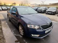 Begagnad Skoda Octavia Elegance 150 HK (110 kW) 2013 Blå Halvkombi