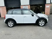 Used Mini Cooper 122 HP (89 kW) 2015 White Hatchback