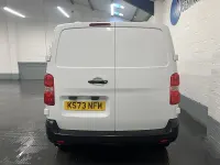 Used Citroën Dispatch 100 HP (73 kW) 2023 White MPV