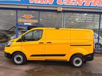 Usado Ford Transit Custom 130 HP (95 kW) 2022 Amarelo Van