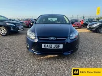 Used Ford Focus Zetec 125 HP (91 kW) 2012 Blue Hatchback