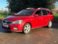 Używany Kia Ceed 2012 Czerwony Hatchback