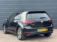 Begagnad VW e-Golf 99 kW (135 HK) 2019 Svart Halvkombi
