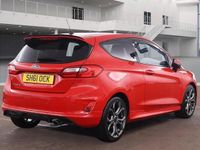Usado Ford Fiesta ST-Line 2018 Rojo Utilitario