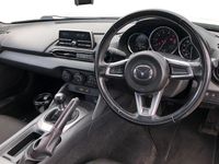 Usado Mazda MX5 131 HP (96 kW) 2016 Branco Cabrios