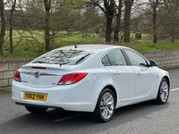 Used Vauxhall Insignia SRi 2012 White Hatchback