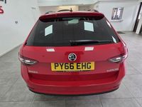 Used Skoda Superb SportLine 190 HP (139 kW) 2016 Red Estate