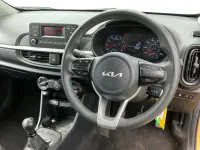Second-hand Kia Picanto 2022 Galben Hatchback