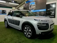 Used Citroën C4 Cactus Flair 82 HP (60 kW) 2016 Silver Hatchback