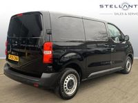 Used Peugeot Expert 143 HP (105 kW) 2025 Black Van