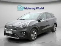 Usado Kia Niro 139 HP (102 kW) 2022 Preto SUV