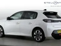 Used Peugeot 208 Allure 99 HP (72 kW) 2024 White Hatchback
