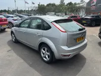 Used Ford Focus Zetec 2008 Silver Hatchback