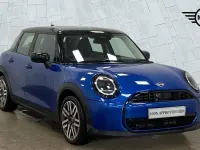 Used Mini Cooper Hatch 113 kW (154 HP) 2025 Blue Hatchback