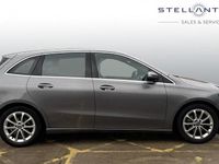 Used Mercedes B180 134 HP (98 kW) 2019 Blue MPV