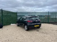 Usado Renault Clio IV Dynamique 75 HP (55 kW) 2013 Preto Citadino