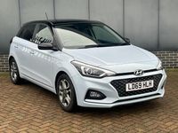 Used Hyundai i20 83 HP (61 kW) 2019 Blue Hatchback