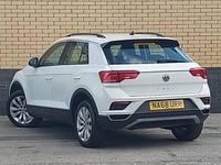Used VW T-Roc SE 115 HP (84 kW) 2018 White SUV