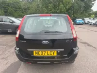 Used Ford Fusion Style 68 HP (50 kW) 2007 Black Hatchback