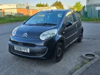 Używany Citroën C1 67 KM (49 kW) 2008 Czarny Hatchback