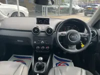 Used Audi A1 Sportback Sport 122 HP (89 kW) 2012 Silver Hatchback