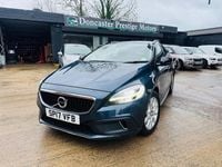 Used Volvo V40 Pro 120 HP (88 kW) 2017 Blue Hatchback