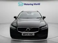 Used Volvo V60 Momentum 197 HP (144 kW) 2022 Black Estate