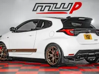 Used Toyota Yaris 310 HP (228 kW) 2021 White Hatchback