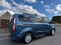 Usado Ford Tourneo Titanium 2018 Azul Monovolume