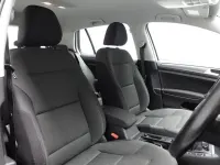 Używany VW Golf VII SE 125 KM (91 kW) 2017 Biały Hatchback