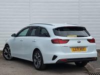 Used Kia Ceed 138 HP (101 kW) 2021 White Hatchback