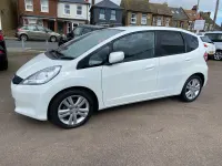 Used Honda Jazz ES 99 HP (72 kW) 2014 White Hatchback