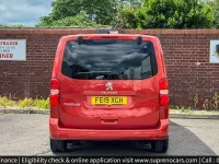 Used Peugeot Traveller Allure 180 HP (132 kW) 2019 Red MPV