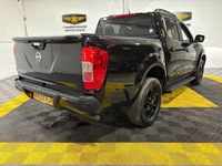 Used Nissan Navara N-Guard 190 HP (139 kW) 2019 Black Pickup