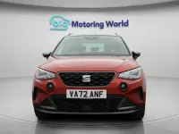 Usado Seat Arona FR 110 CV (80 kW) 2023 Rojo SUV
